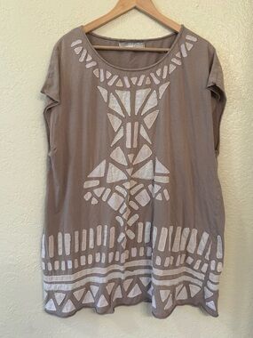 🤍ALL SAINTS🤍 Taupe Tunic with White Geometric appliqué- Size 6
